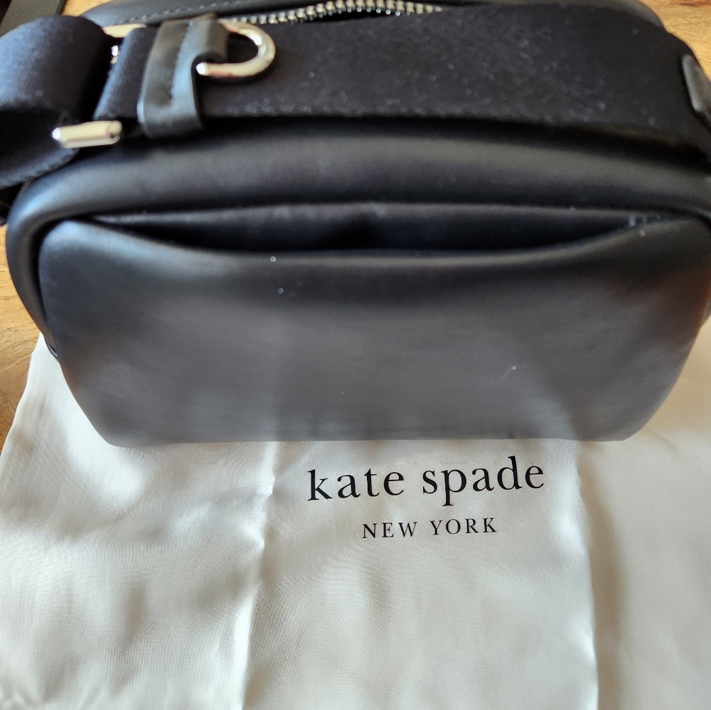 KATE SPADE Puff Crossbody - Picture 3 of 6